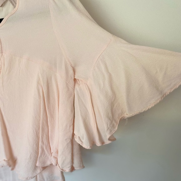 Forever 21 Blush Bell Sleeve Crop Top - Picture 6 of 8